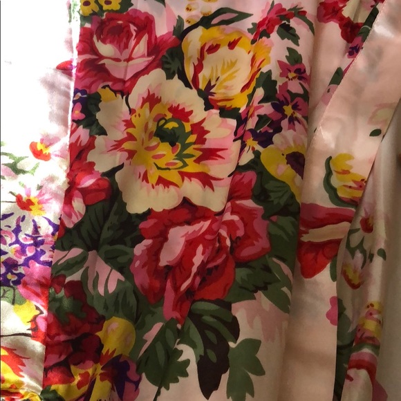 Bridesmaid/bride robe - Picture 2 of 2